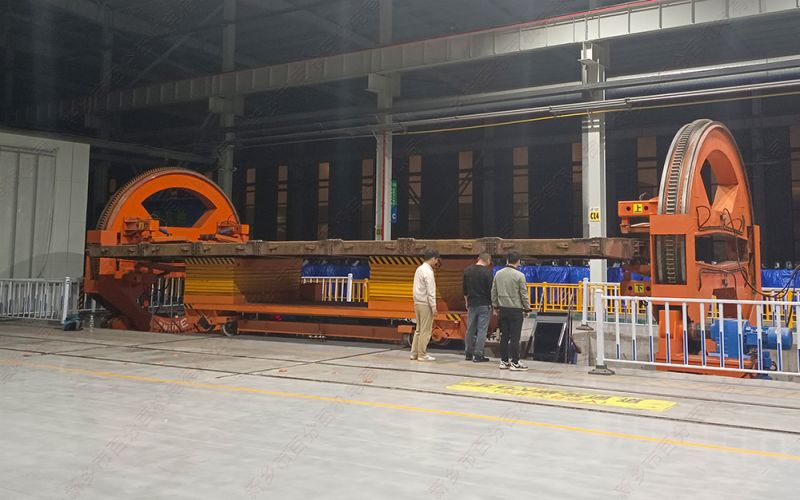 軌道地平車配套大型翻轉(zhuǎn)機項目案例